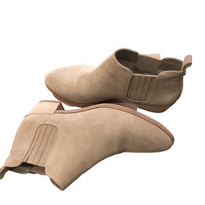 Michael Kors Suede Tan Crown Shaw Heel Ankle Bootie Shoes 8